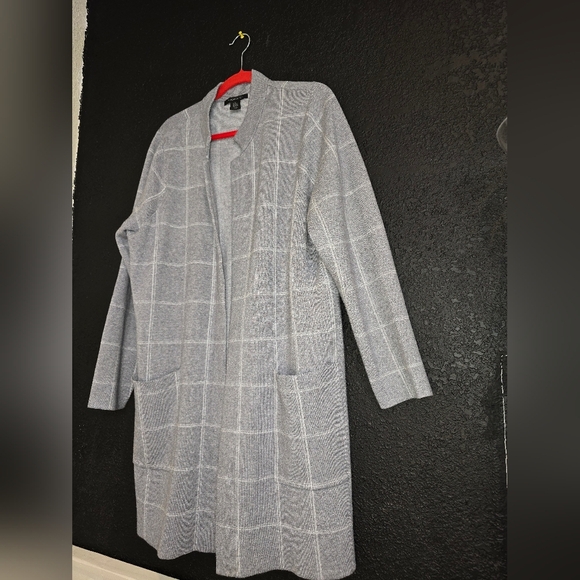 Tahari Cardigan Womens 2x Gray Plaid Open Front Soft Pockets Longline - Picture 4 of 11